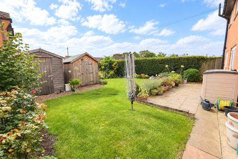 5 bedroom detached house for sale, Kingfisher Drive, Aiskew, Bedale, North Yorkshire, DL8