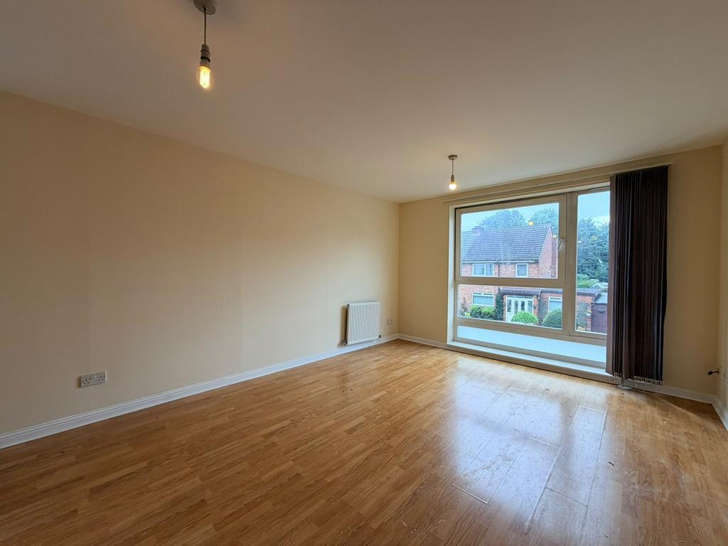 Apartment in Glasgow, Milnbank, Garngad - View 3