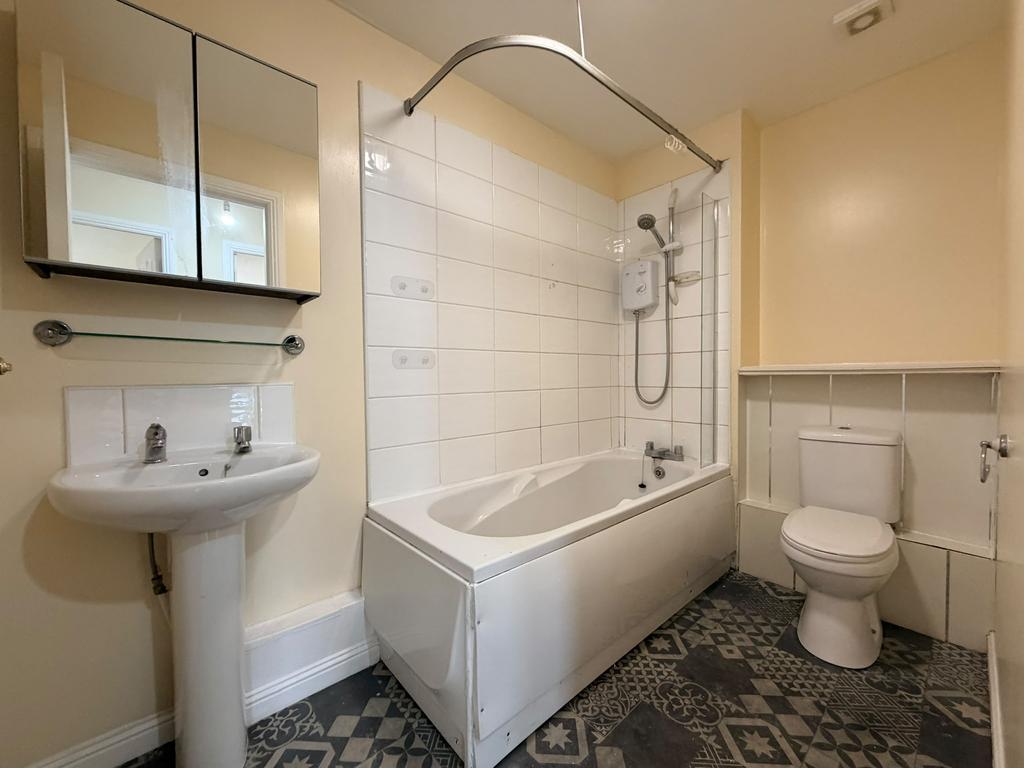 Apartment in Glasgow, Milnbank, Garngad - View 5