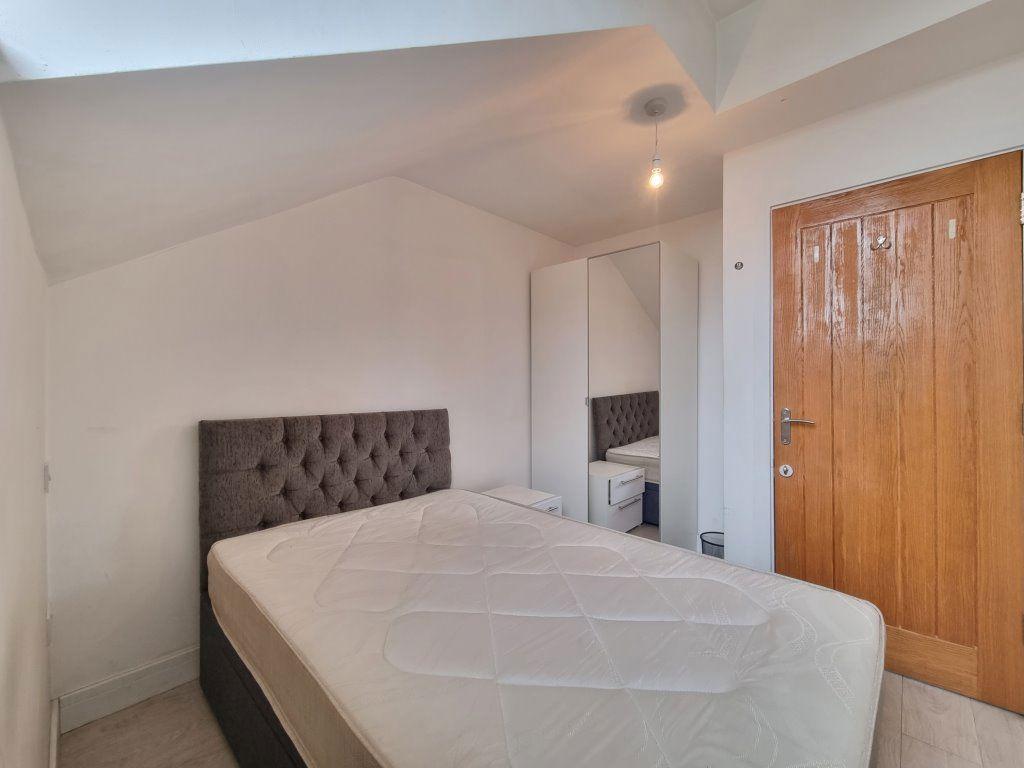 Apartment in Leicester - View 4