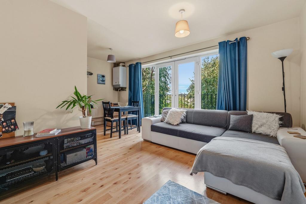 Apartment in Nottingham - View 2