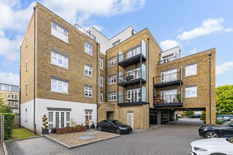 2 bedroom flat for sale, High Street, Edgware, HA8
