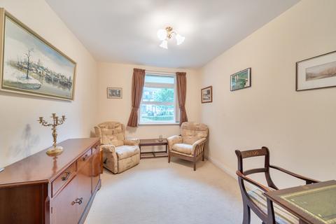 2 bedroom apartment for sale, Stonegrove, Edgware