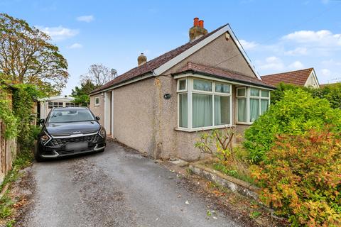 2 bedroom detached bungalow for sale, Iona Crescent, Cippenham SL1