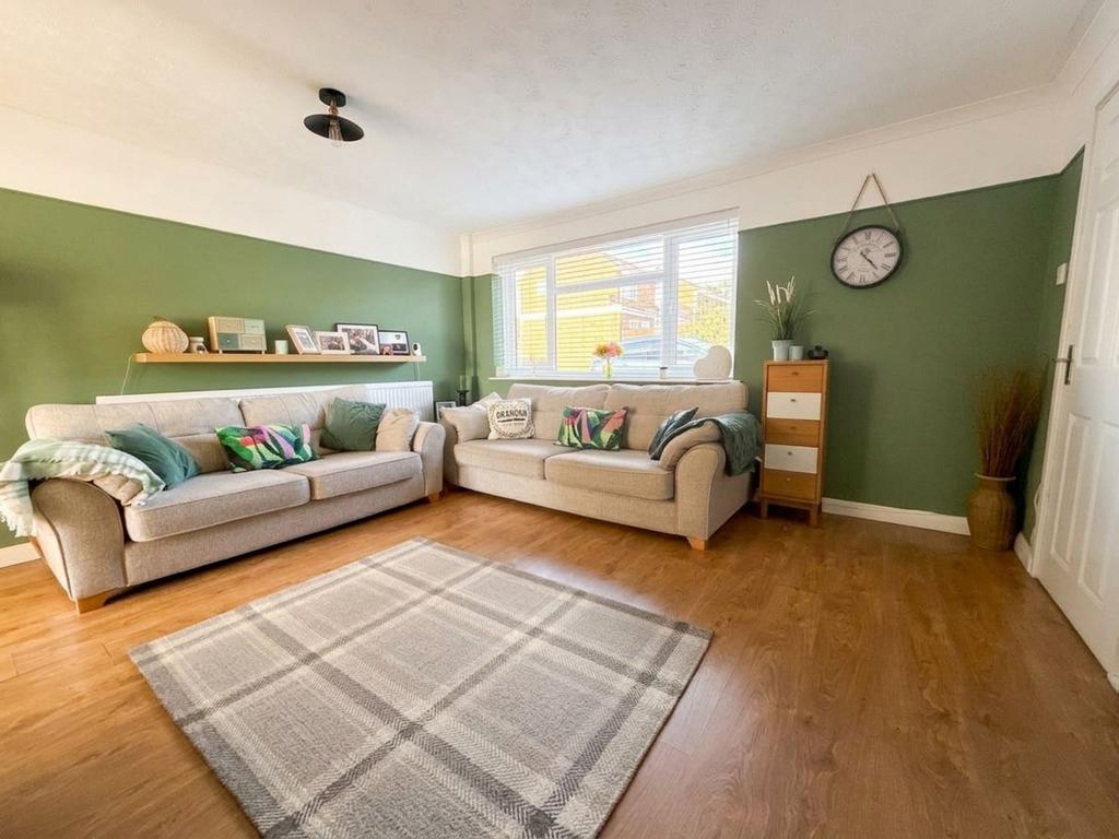 House in Wigston - More