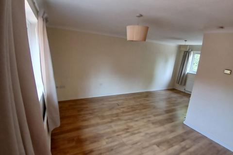 undefined, Flat 3 Westmead, The Hart, Farnham, Surrey, GU9 7HF