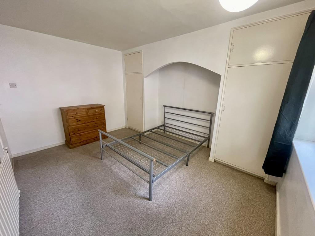 Apartment in Nottingham - View 4