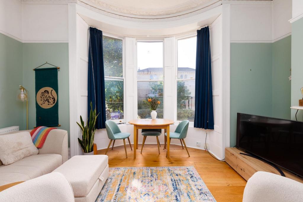 Apartment in Bristol, Cotham