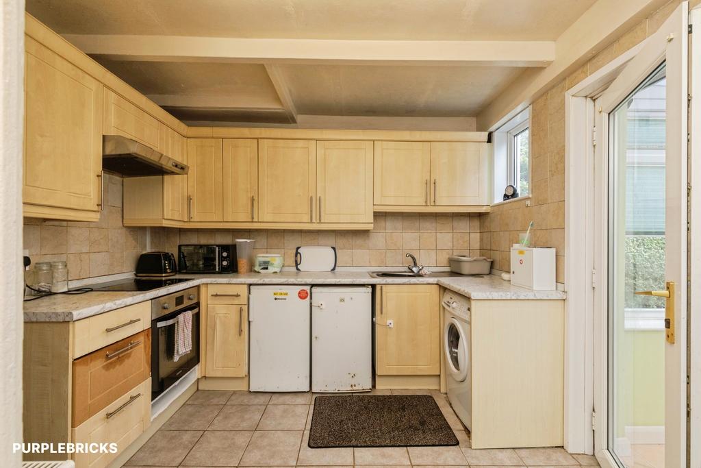 House in Bristol, Sea Mills - More