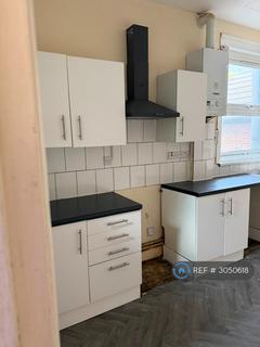 2 bedroom flat to rent, Grange Road, London, E13