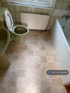 2 bedroom flat to rent, Grange Road, London, E13
