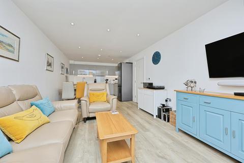 2 bedroom flat for sale, Printworks Drive, Norwich