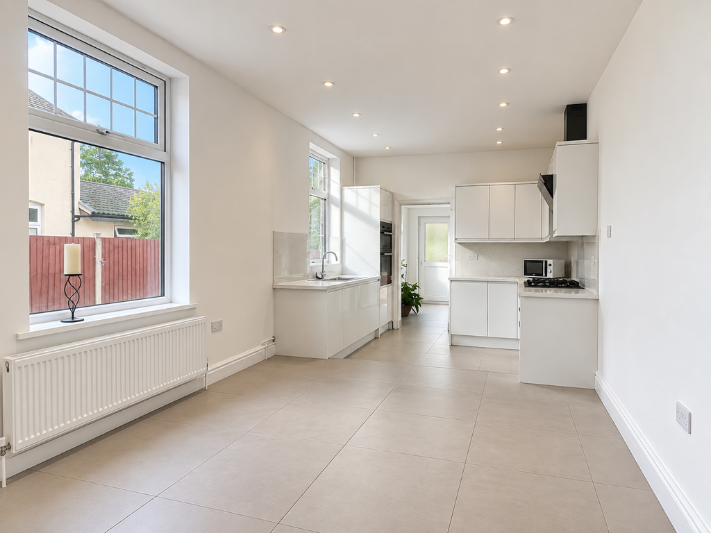 House in Leicester, Stoneygate - View 2