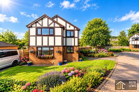 4 bedroom detached house for sale, Beechcroft, Trelewis, Treharris, CF46 6BP
