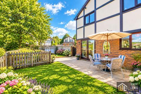 4 bedroom detached house for sale, Beechcroft, Trelewis, Treharris, CF46 6BP