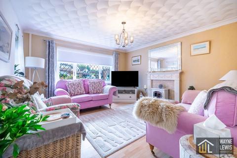 4 bedroom detached house for sale, Beechcroft, Trelewis, Treharris, CF46 6BP
