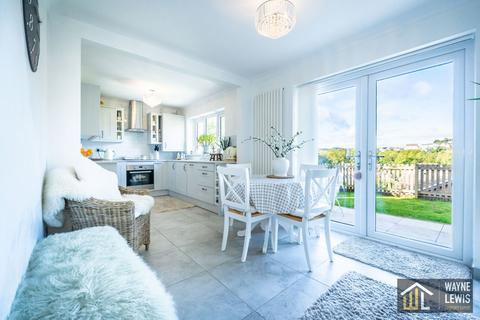 4 bedroom detached house for sale, Beechcroft, Trelewis, Treharris, CF46 6BP