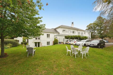 undefined, Regency Gardens, Cheltenham GL53
