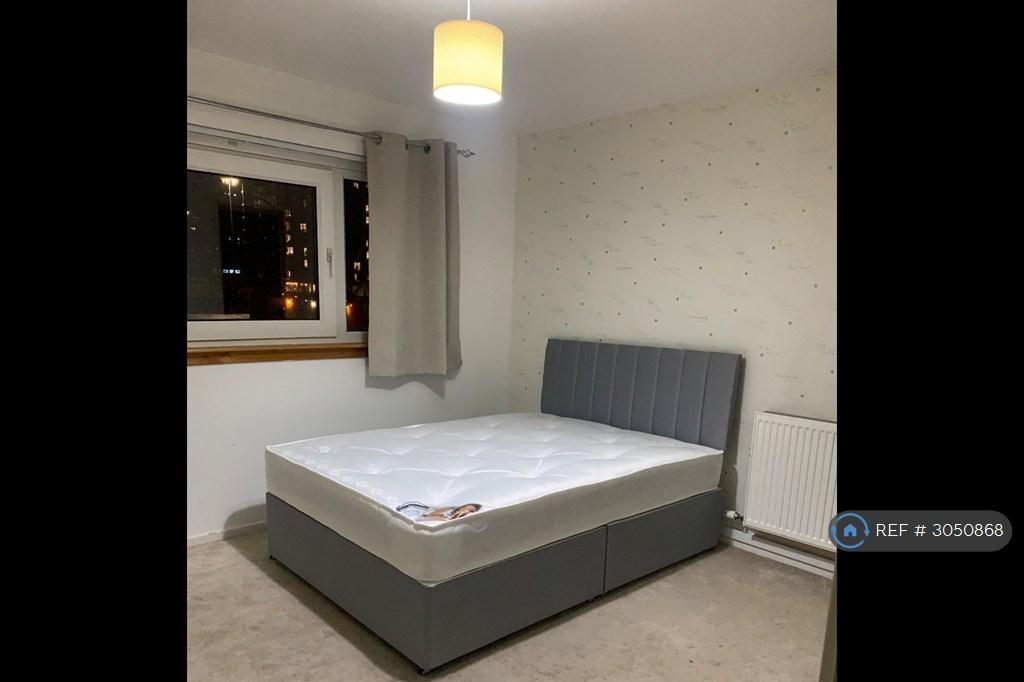 Apartment in Glasgow - View 2