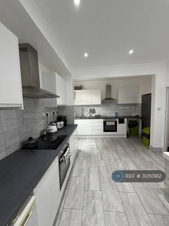 1 bedroom in a house share to rent, Granville Road, Liverpool, L15