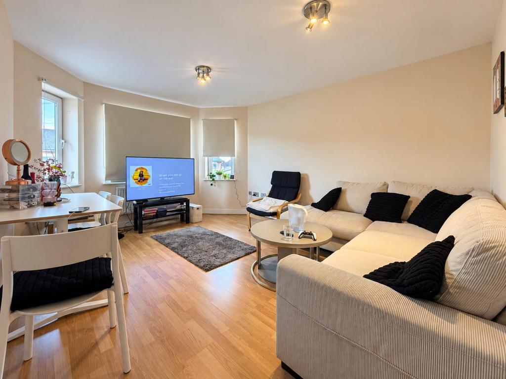 Apartment in Cardiff - View 2