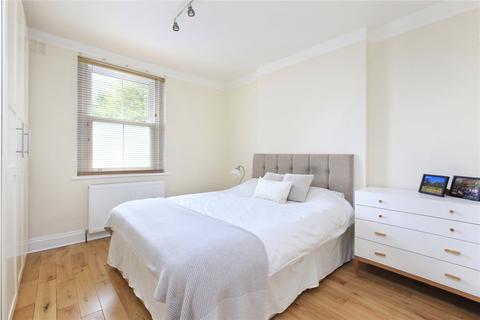 2 bedroom flat to rent, Hetherington Road, Brixton SW4