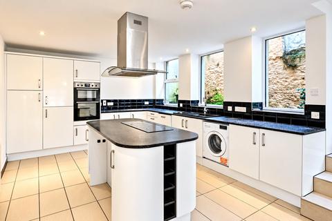 3 bedroom end of terrace house for sale, Marine Place, Ilfracombe, Devon, EX34