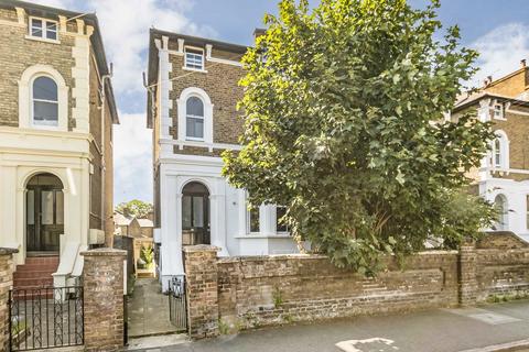 1 bedroom flat to rent, Knights Park, Kingston Upon Thames KT1
