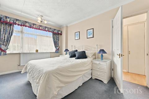 2 bedroom semi-detached bungalow for sale, Woodland Close, Hutton, CM13