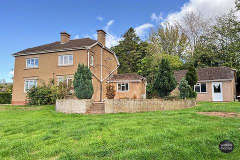 3 bedroom detached house for sale, Pontrilas, Hereford, HR2