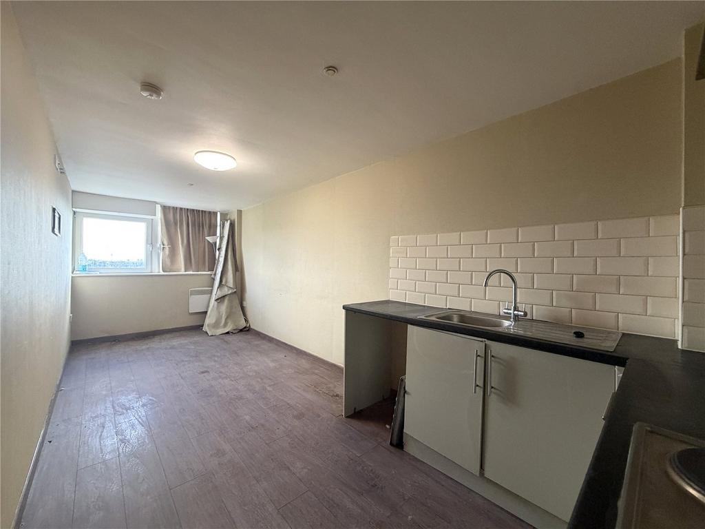 Apartment in Bootle - View 2