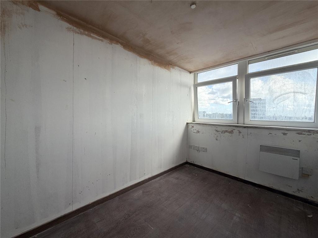 Apartment in Bootle - More