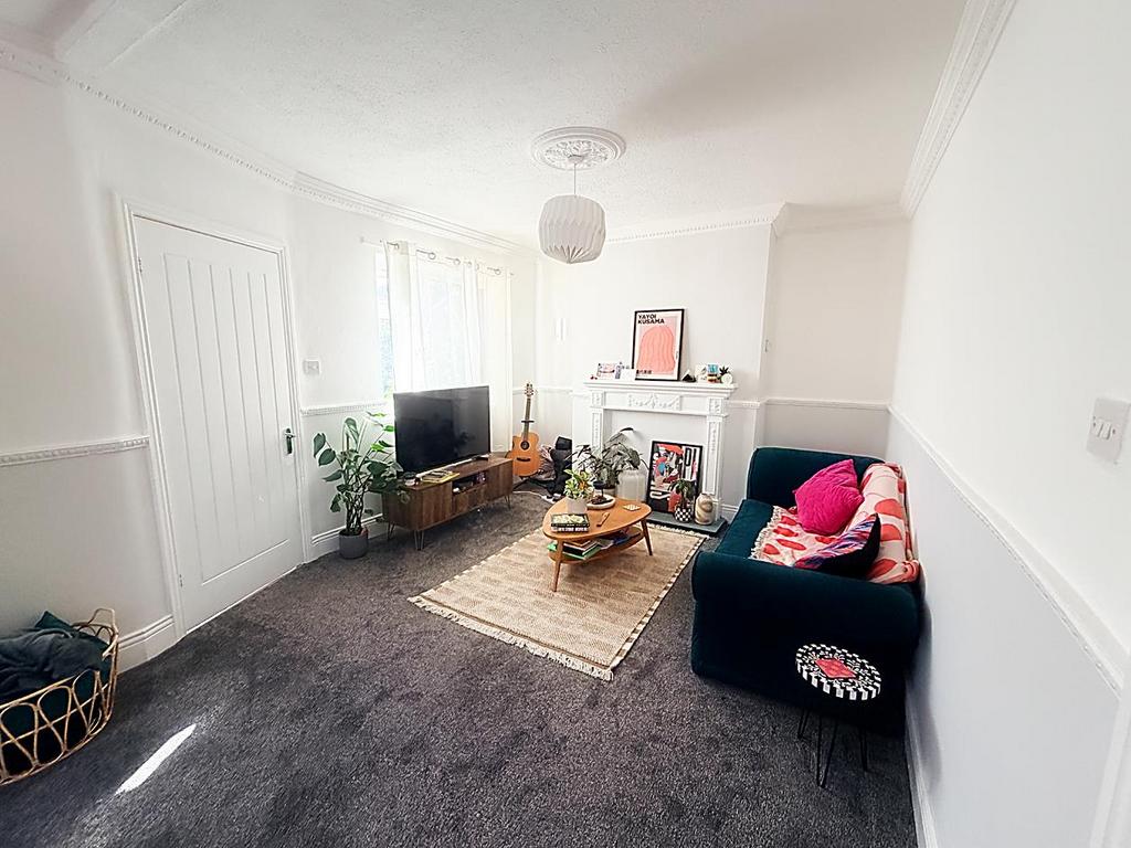 Apartment in Newcastle Upon Tyne - View 3