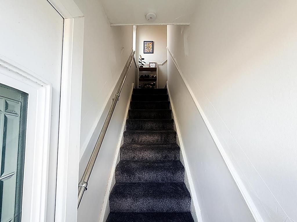Apartment in Newcastle Upon Tyne - View 4