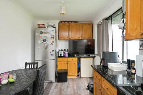 3 bedroom semi-detached house for sale, Blithdale Road, London, SE2