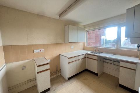 1 bedroom apartment for sale, Flat 6 Thompson House, Ocker Hill Road, Tipton, DY4 0UR
