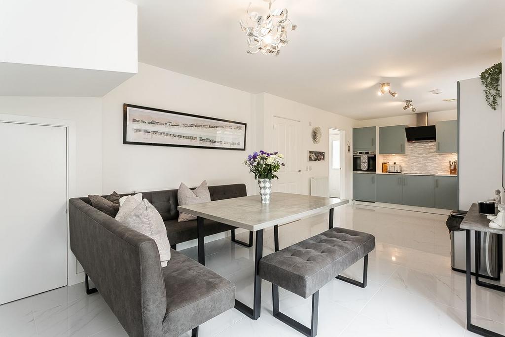 House in Edinburgh, Gilmerton/Inch - View 5