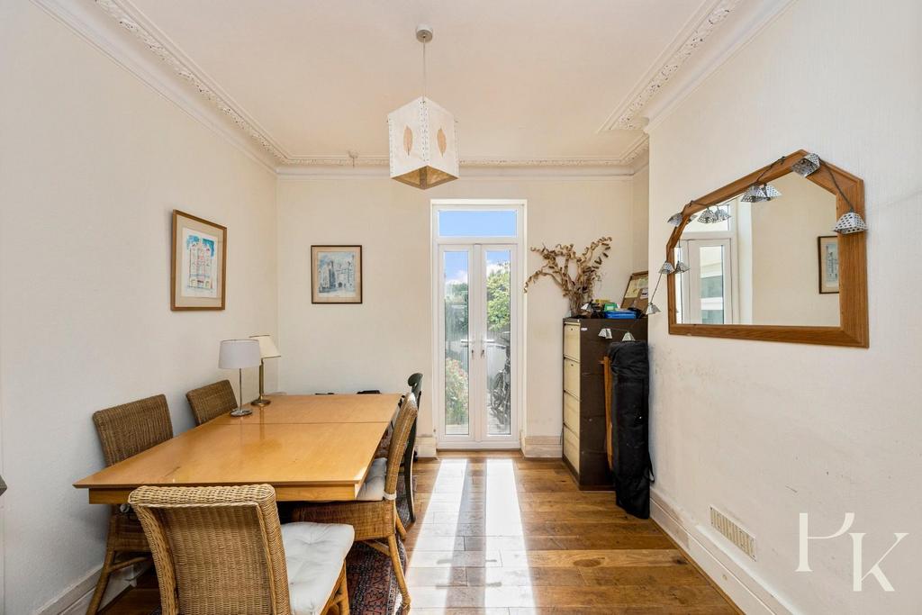 House in Brighton - More