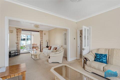 4 bedroom semi-detached house for sale, Devonshire Road, London, NW7