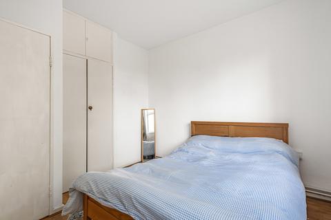 3 bedroom apartment for sale, Saracen Street, London, E14