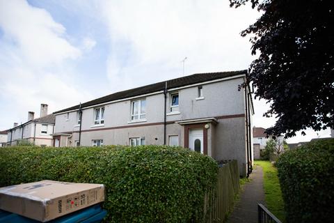 3 bedroom flat for sale