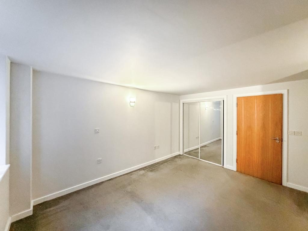 Apartment in Leicester, St Matthew's - View 5