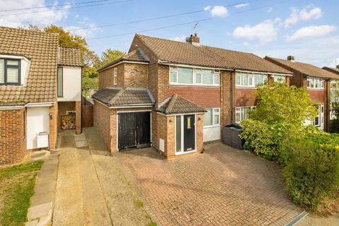 4 bedroom semi-detached house for sale, Stratton Road, Sunbury-On-Thames TW16