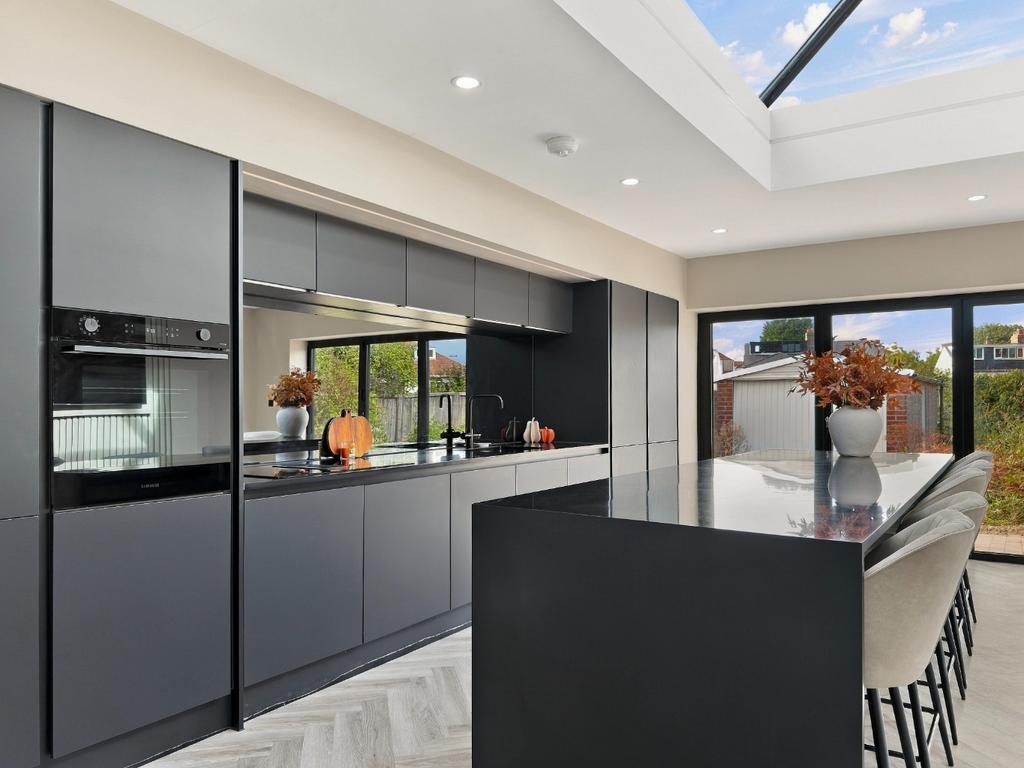 House in South Glamorgan - View 4