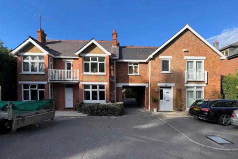 undefined, London Road, ASCOT