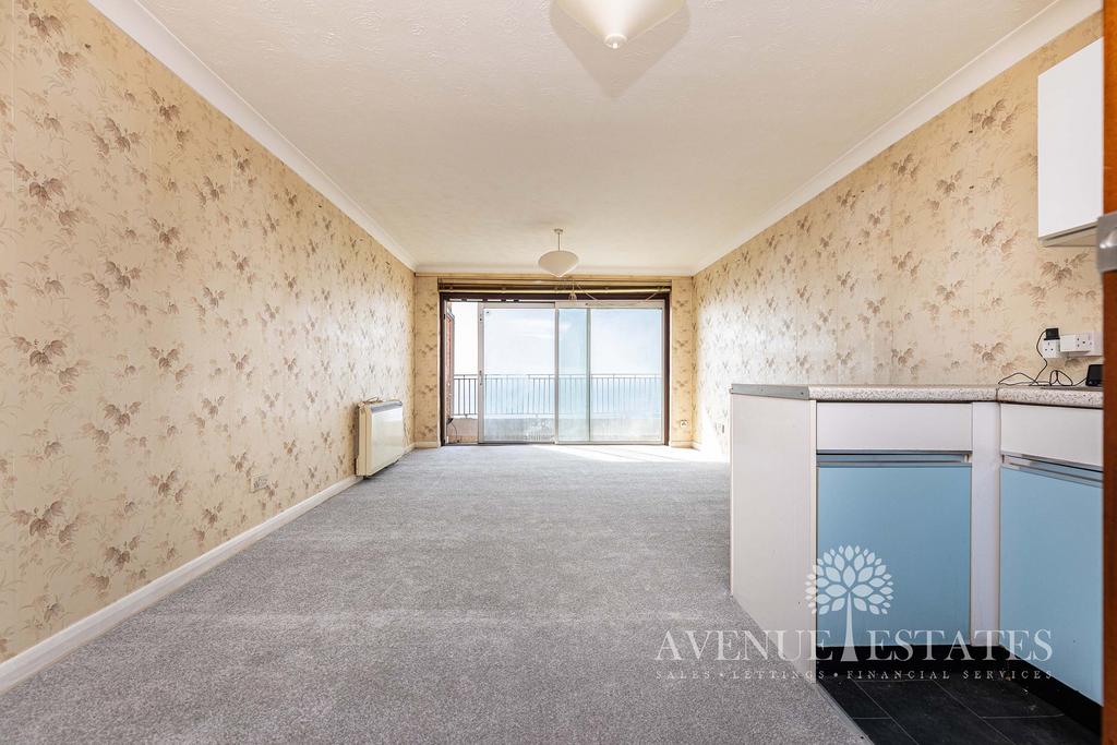 Apartment in Bournemouth - View 3