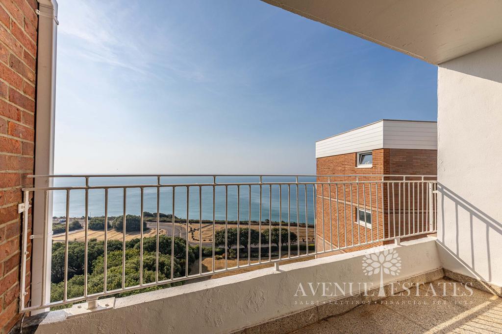 Apartment in Bournemouth - View 4