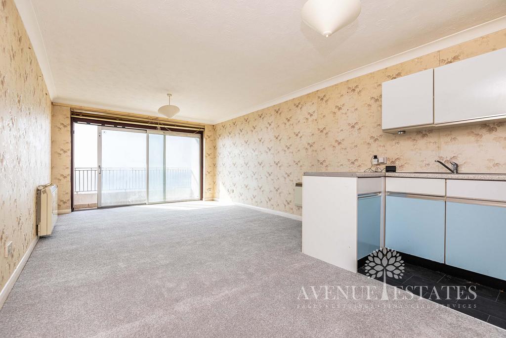 Apartment in Bournemouth - View 5