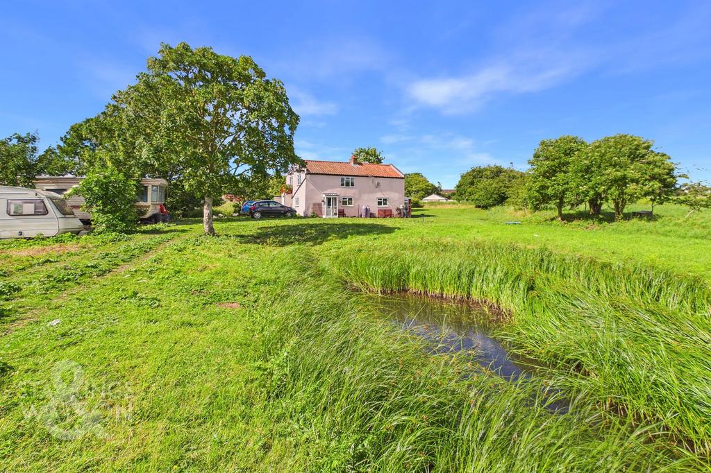 House in Broadland, Reedham - View 2