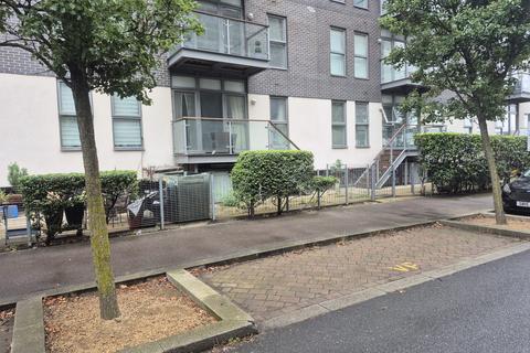 1 bedroom flat for sale, 5 Clarinda House, Clovelly Place, Greenhithe, Kent DA9 9FB